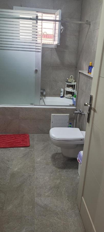 Oscar Apartment Ariana Luaran gambar