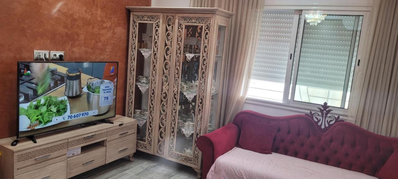 Oscar Apartment Ariana Luaran gambar